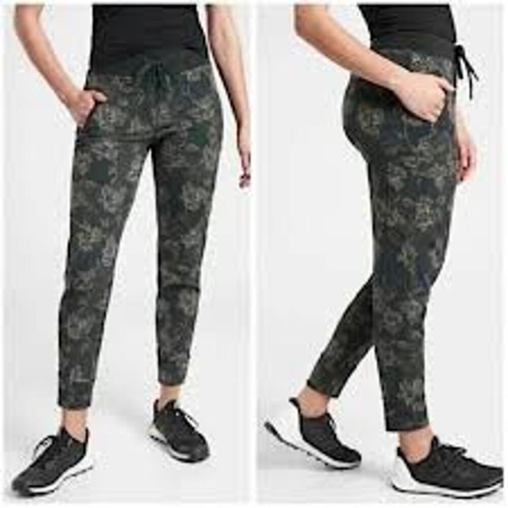 Athleta Trekkie North Printed Floral Lightweight Performance Joggers Women's 2